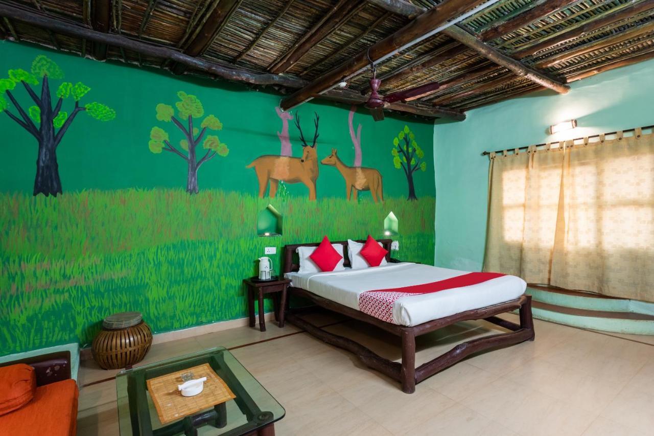 Kanha Village Eco Resort Esterno foto