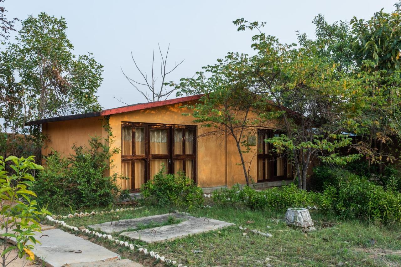 Kanha Village Eco Resort Esterno foto