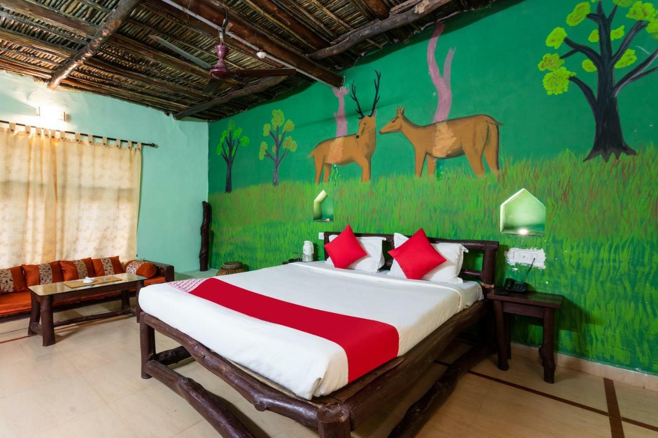 Kanha Village Eco Resort Esterno foto